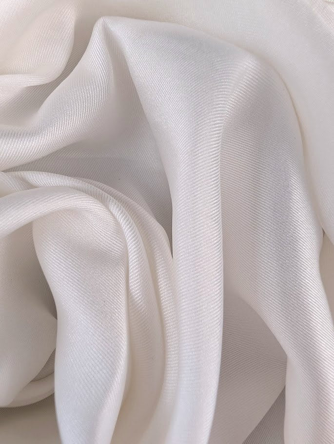GAMIL - Twill polyester satiné 4