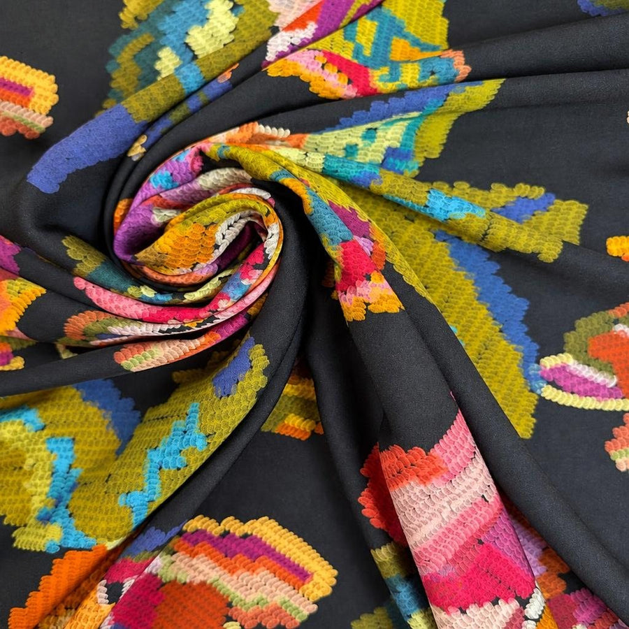 Twill viscose satiné motif fleuri multicolore 1