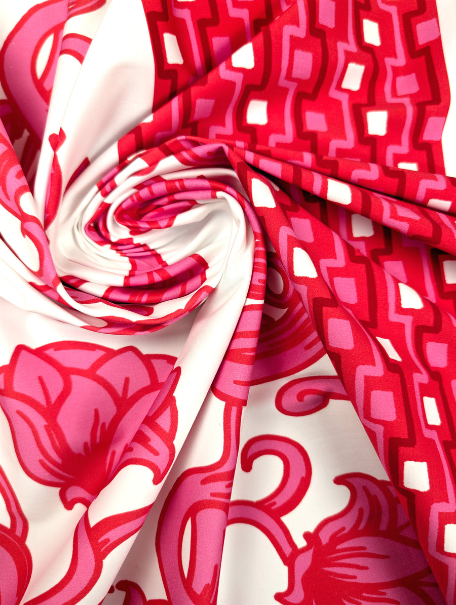 Sergé de coton stretch, motif fleuri et géométrique rose et rouge 1 [blankastock:e913faf5-bc17-4402-be05-24d6c7e15873]