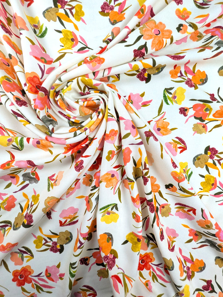 De viscose fluida, padrão floral campestre multicolorido 1 [blankastock:bd0580a9-ad8c-48d5-b2c4-833640598e53]