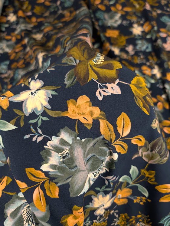 Viscose motif fleuri multicolore 3