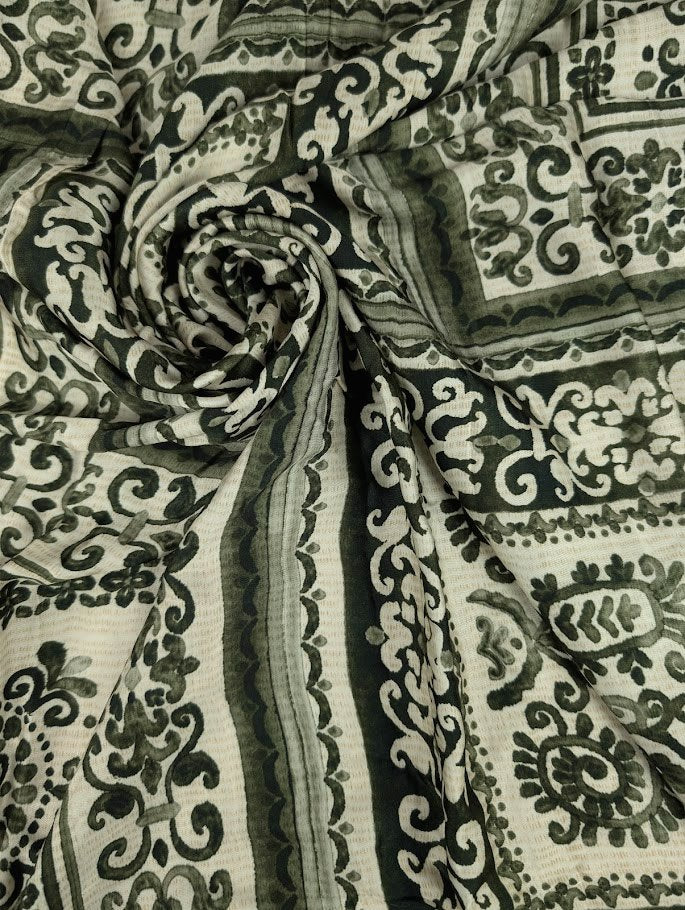 Satin polyester léger motif patchwork vert 1