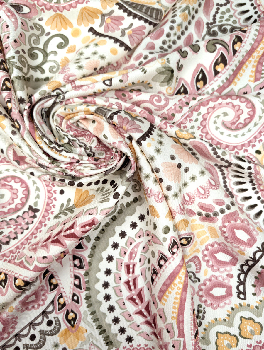 Sergé de viscose, motif cachemire fleuri bohème rose et jaune 1 [blankastock:a2d08635-f4bb-4250-8d13-9f51fbe59d97]