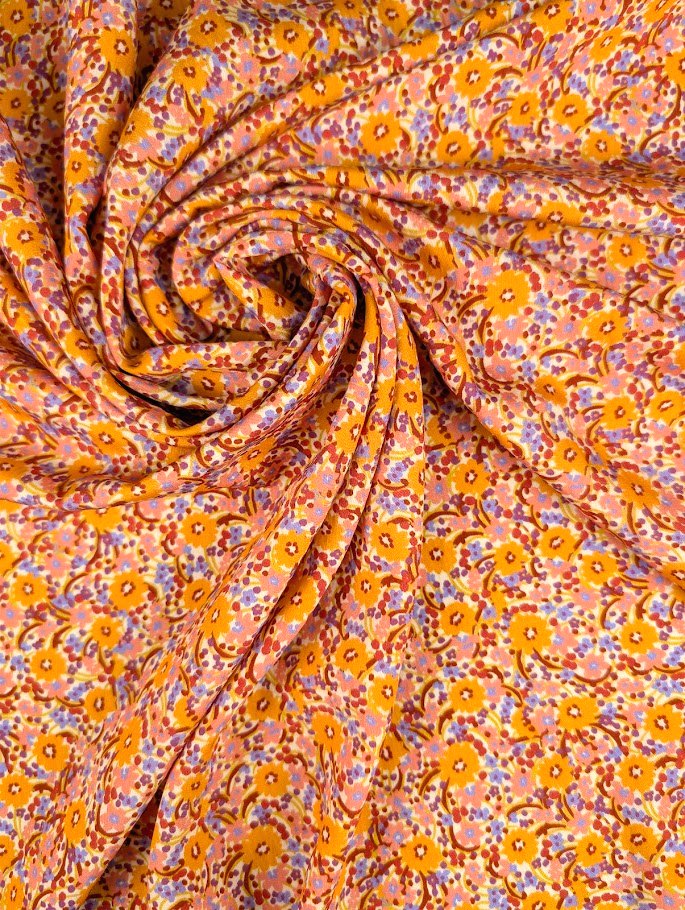 Fluid crinkled-effect viscose with a bohemian floral print 1