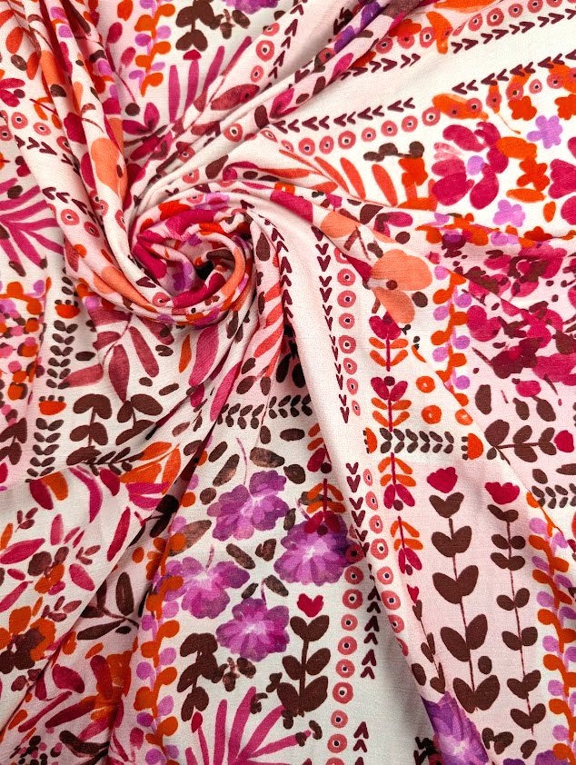 Gaze de viscose com padrão floral boémio multicolorido, variante 1 [blankastock:35a9958e-ec44-4f35-90b2-29e3507b8f7b]