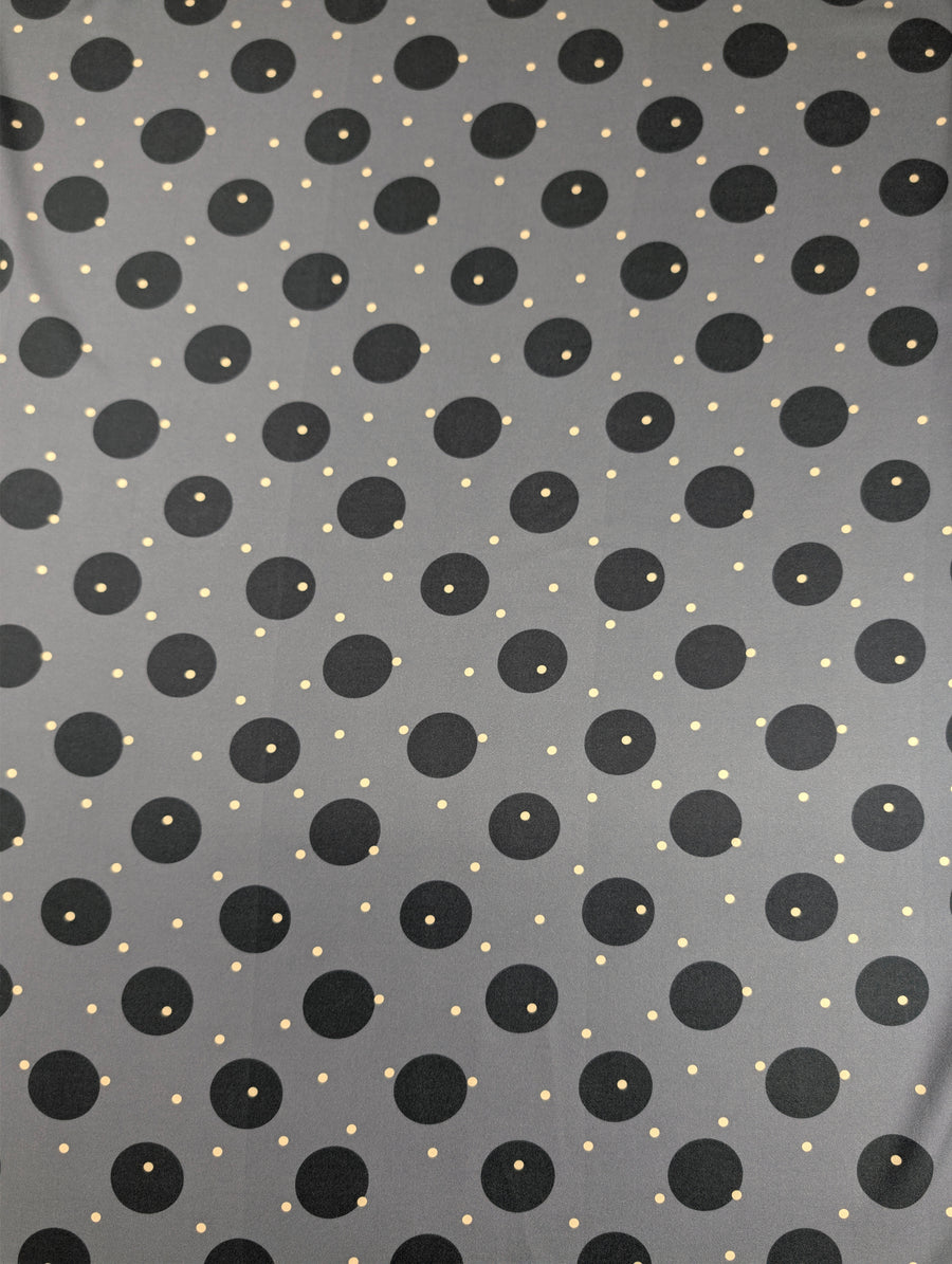 Crêpe de viscose lourd, pois noirs et écrus sur fond gris 3 [blankastock:6fe0ccac-ab4c-4229-8132-a30c13257fe8]