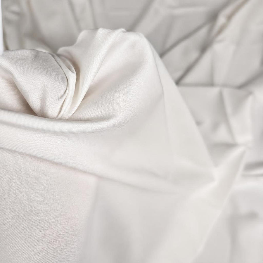 LIVIA - Satin de polyester 4