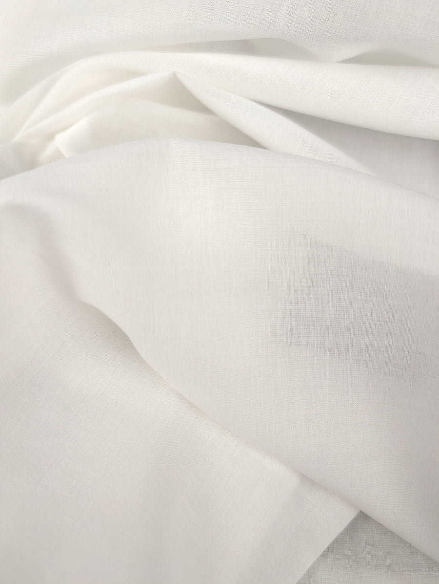 NUAGE - Voile de coton fin au tissage régulier 3 [blankastock:a9579e44-5347-422d-91f9-35b5d68dfb15]