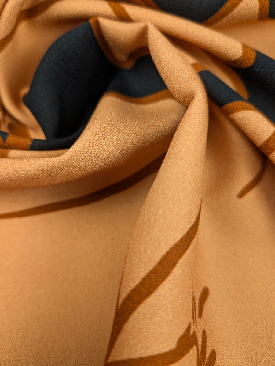 Crêpe de viscose lourd, motif fleuri rétro orange et noir 4 [blankastock:4f7d5074-2331-4501-83cc-de5149d93625]