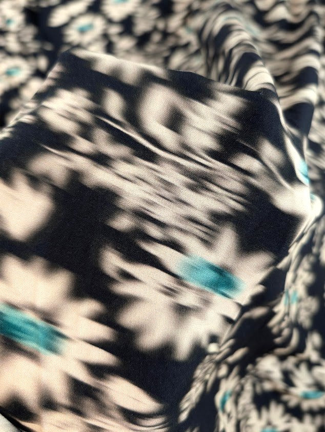 Viscose Ecovero motif fleuri champêtre 3
