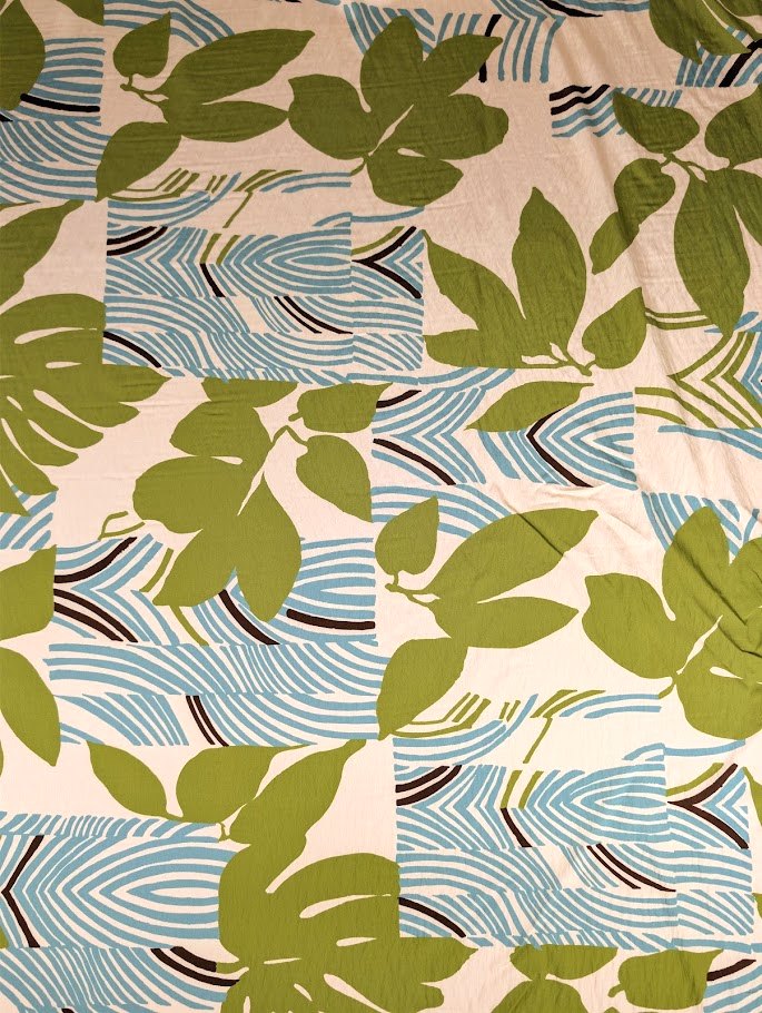 Graphic tropical print crinkle-effect viscose 4