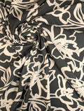Crêpe viscose motif fleuri graphique 1
