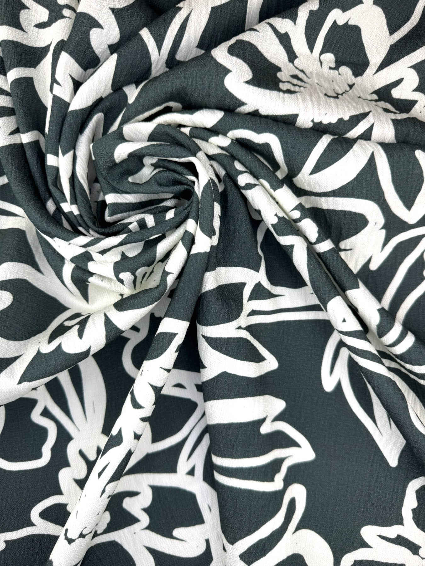 Toile viscose florale - Imprimé vert foncé et écru 1
