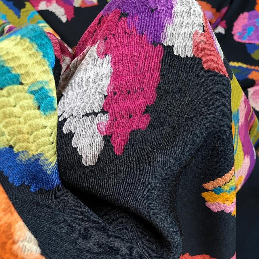 Twill viscose satiné motif fleuri multicolore 3