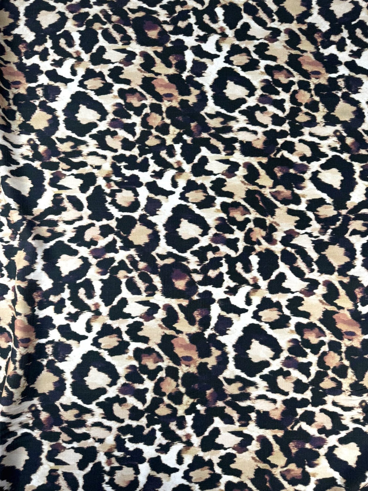 Viscose de linho com padrão de leopardo 1