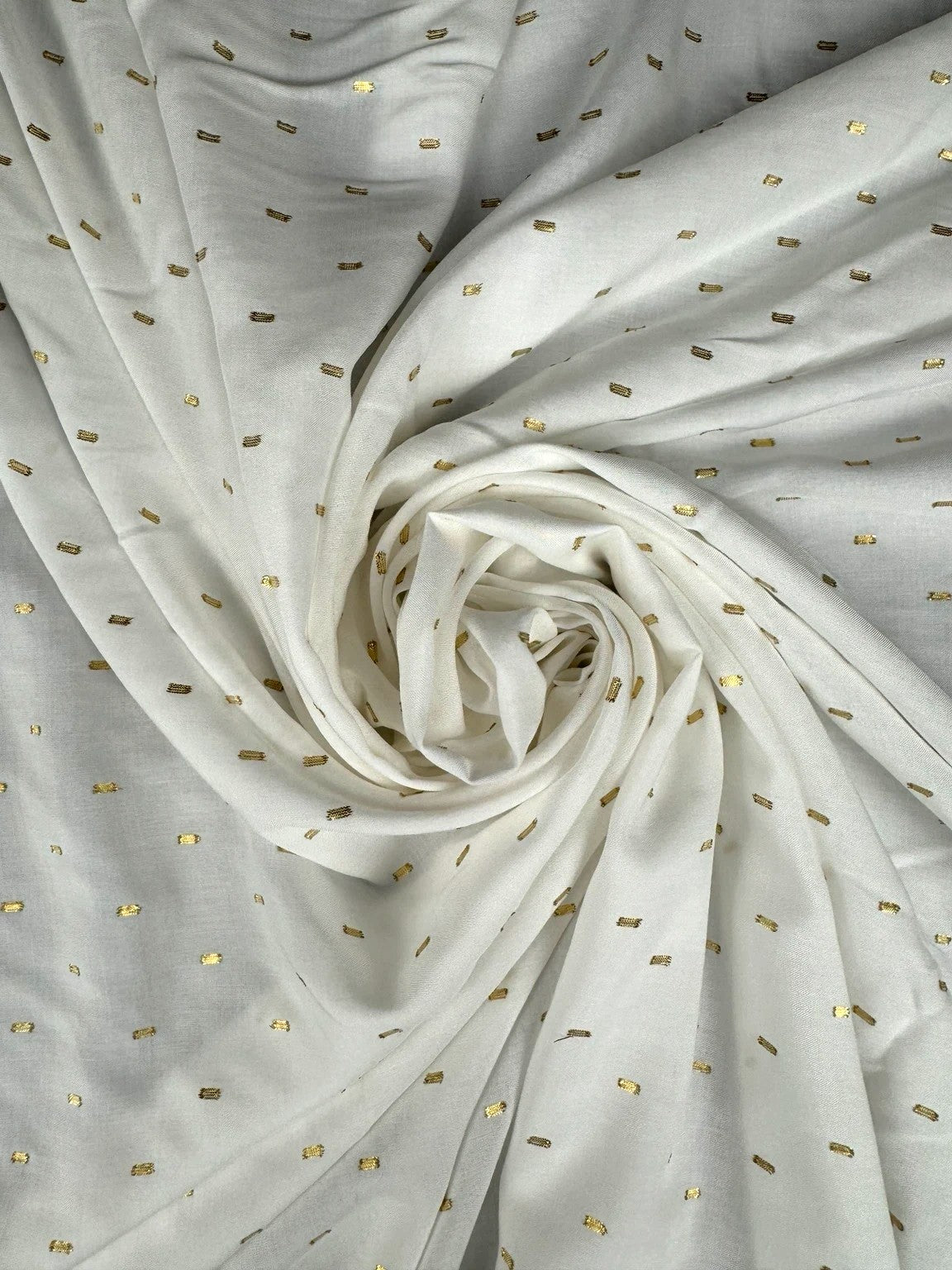 Auréa - Batiste viscose plumetis dorés 1
