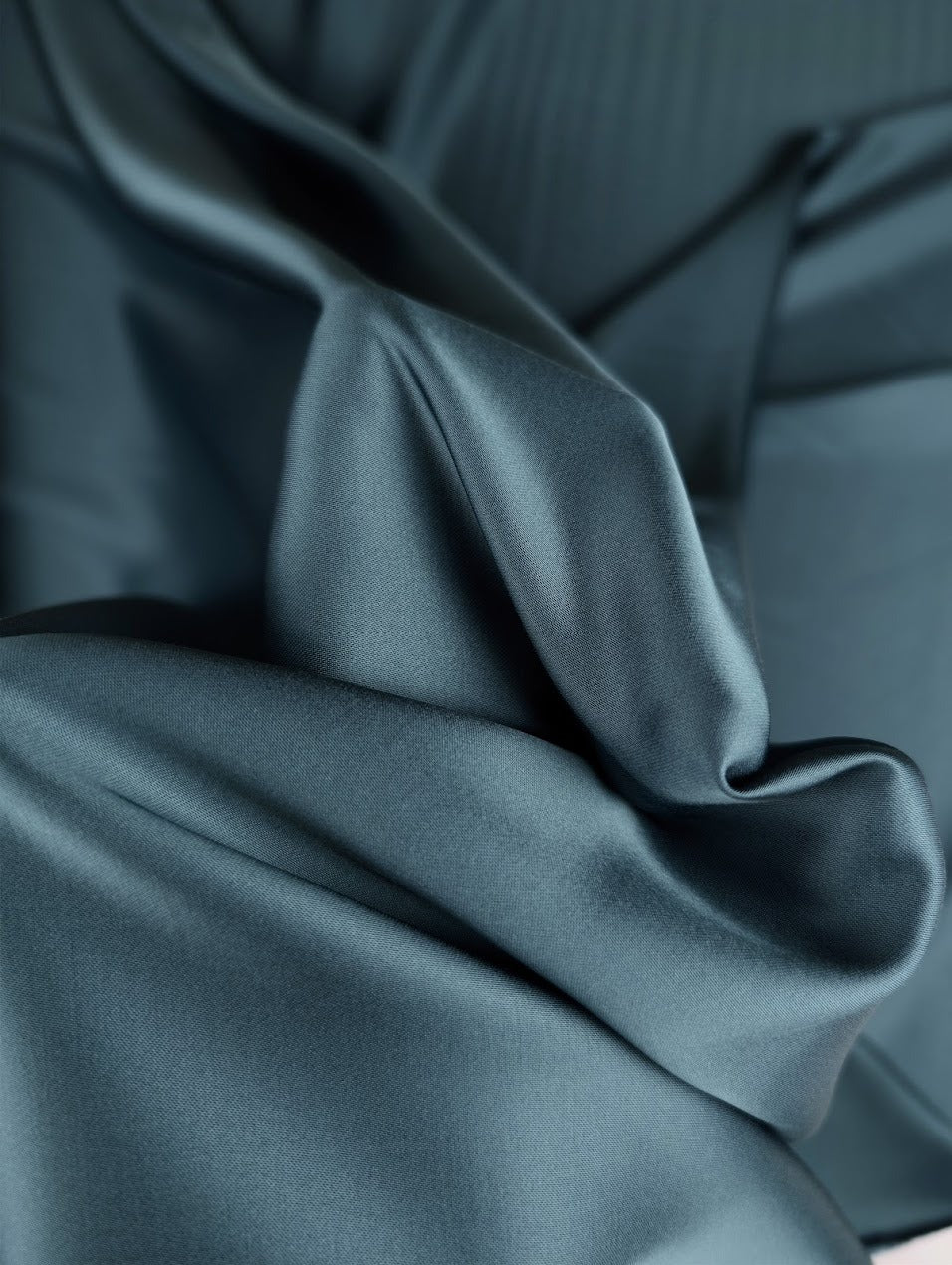 Satin de viscose lourd bleu pétrole 3