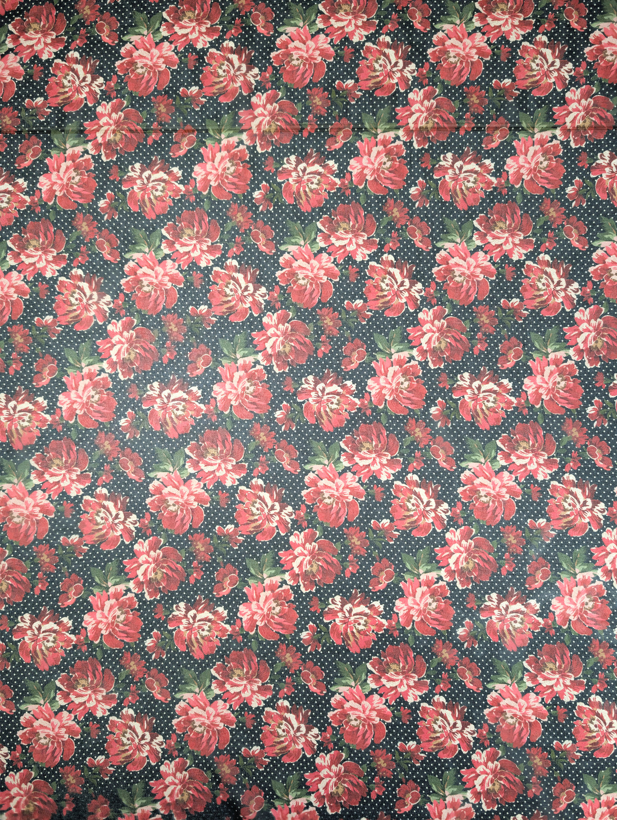Voile crêpe de polyester, fleurs rouges et pois blancs 4 [blankastock:dbe5e355-bf7d-4f52-bb48-bd440e0c93d2]