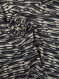 Viscose fluide, rayures graphiques noires et écrues 1 [blankastock:76a36646-6f71-42c7-9888-e8c68a38bd42]