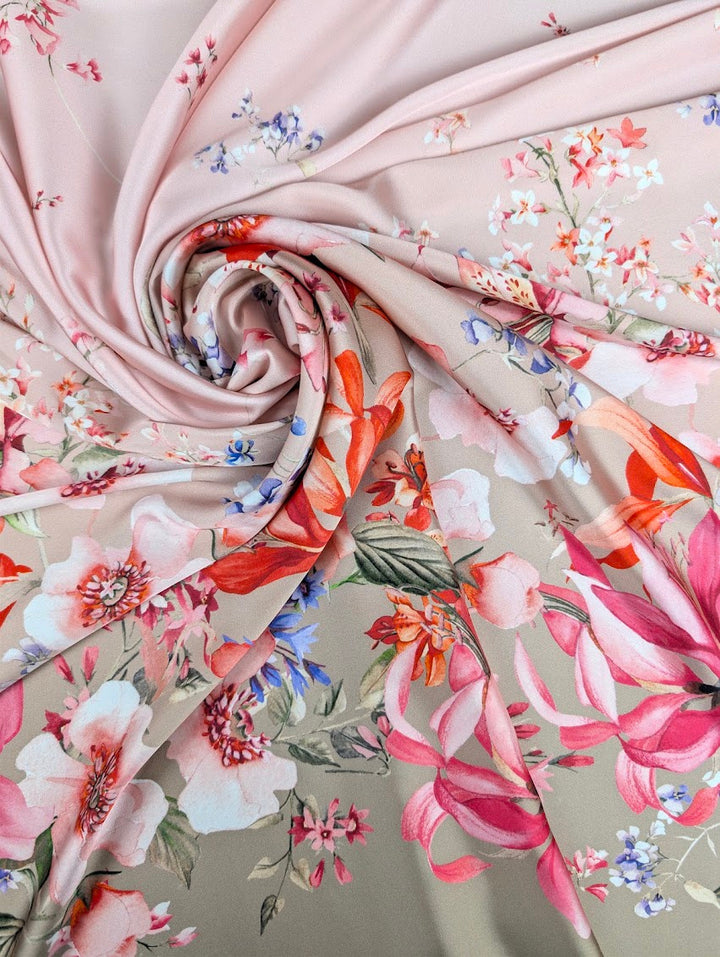 Cetim de viscose, padrão floral tropical 1 [blankastock:76ac0031-3953-43ee-8c9f-138142d2f6f8]
