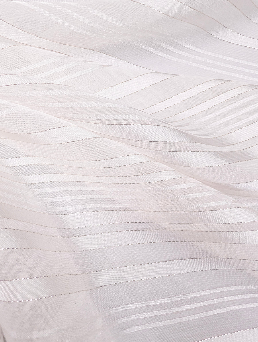 GARAEEL - Voile crêpe de viscose à rayures satinées et à fils lurex argentés 3 [blankastock:8f1ab67b-1b9c-4ab9-8326-bb5c6a9cae17]