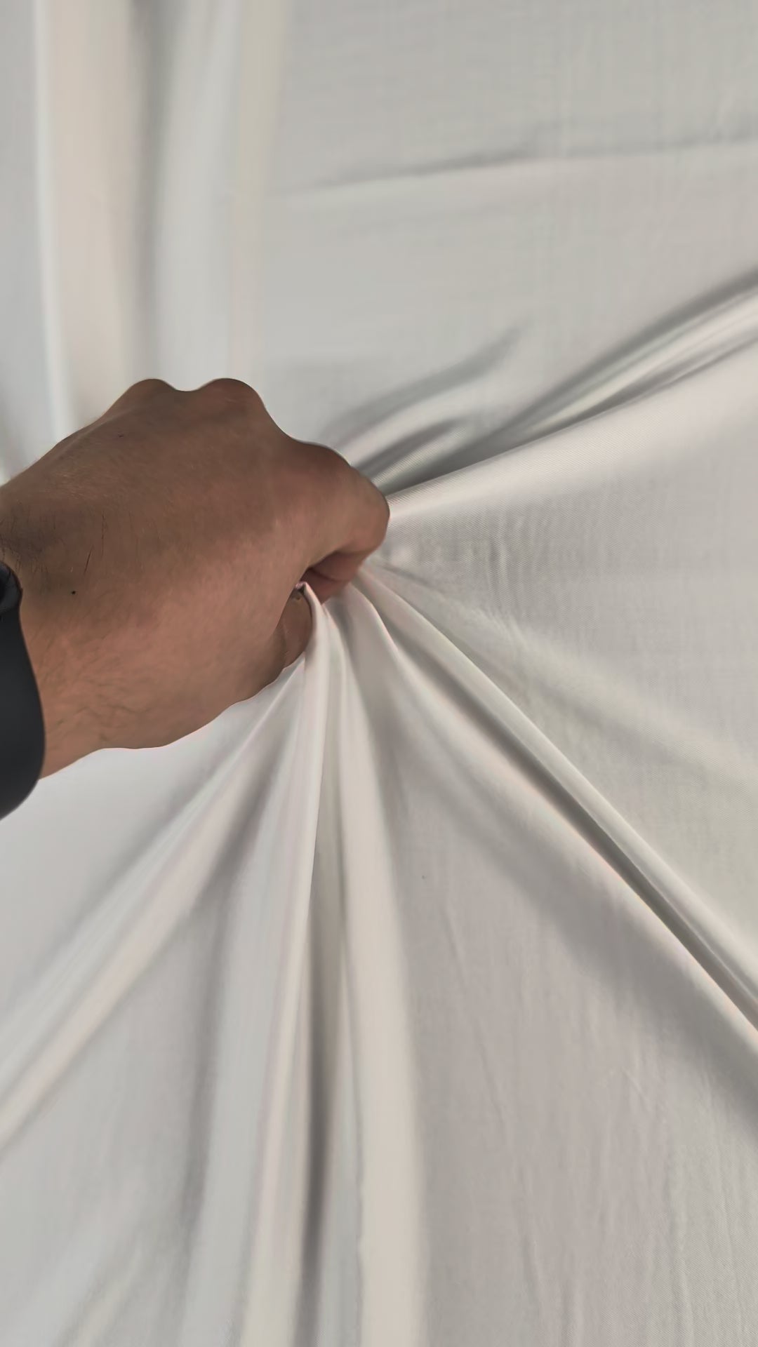 GAMIL - Twill polyester satiné video 5