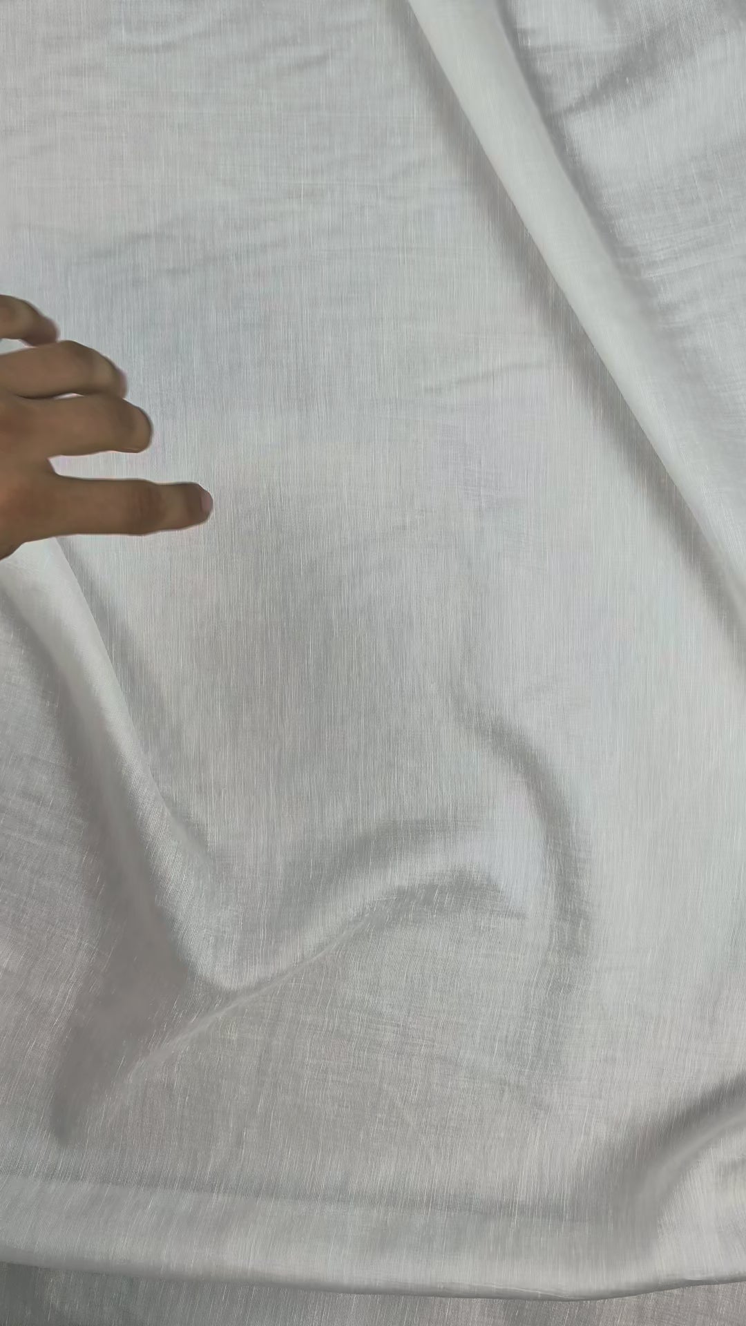 LUMIA - Voile viscose polyamide flammé video 5