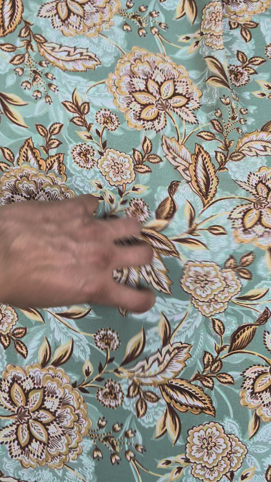 Voile de polyester, motif fleuri bohème bleu video 5